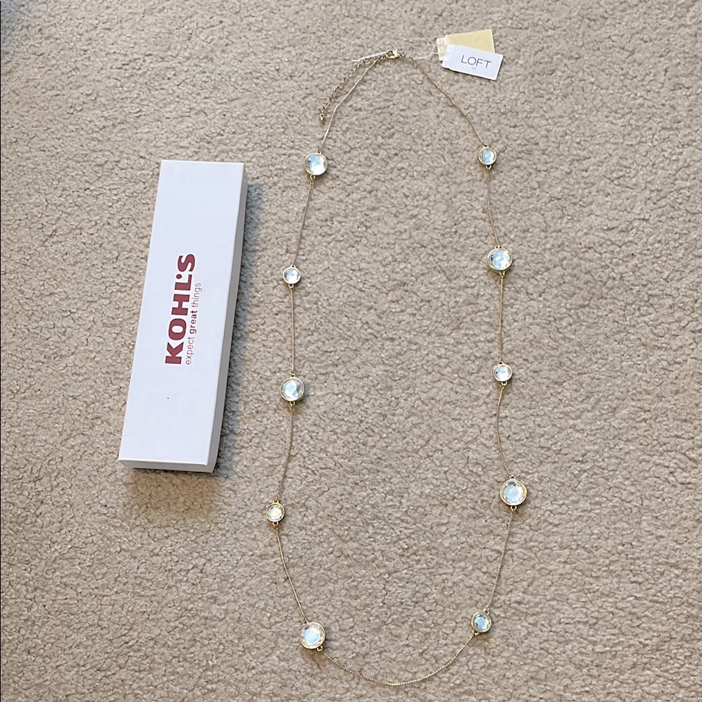 Loft Long Gold And Rhinestone Crystal Necklace 9$
